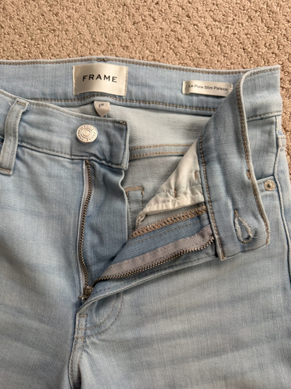 FRAME Petite Le Pixie Slim Palazzo Jeans - Picture 3 of 13